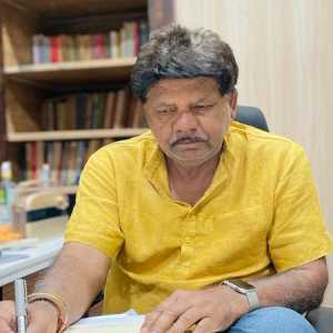 Acharya Pandeyr