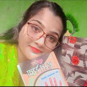 Palmist Upriya