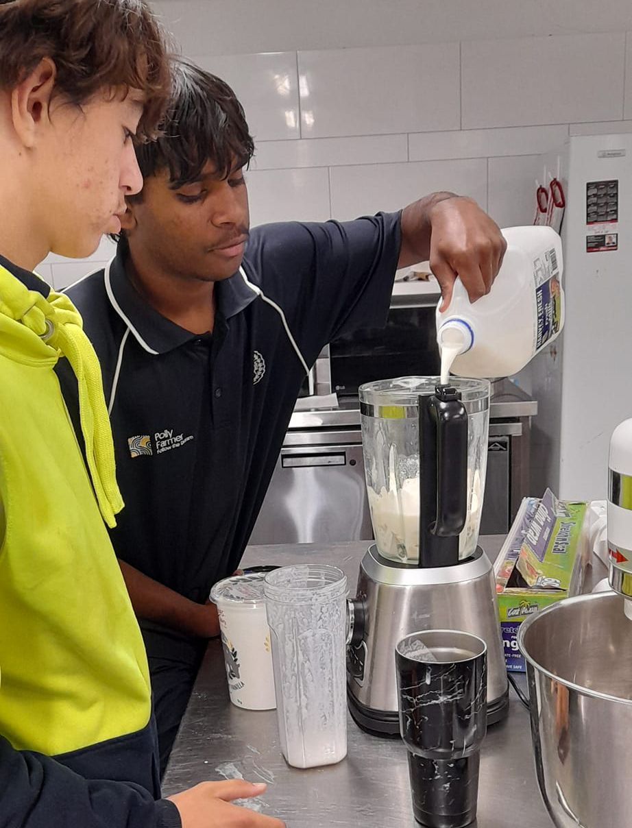 Moora Residential College boarders making a healthy after-school milkshake