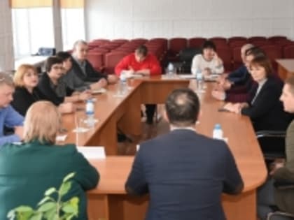 В Администрации района обсудили проблемы связи