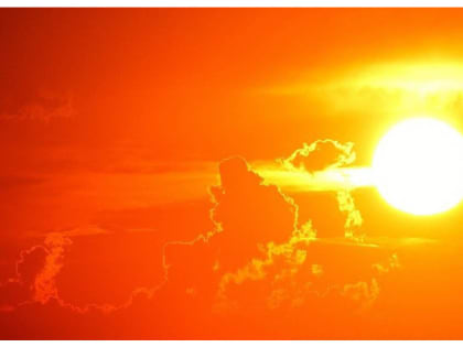 Почему солнечные ожоги нельзя лечить сметаной или кефиром