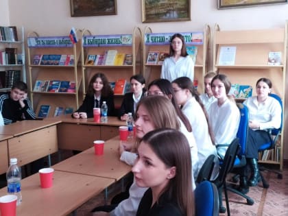 Депутат ответил на вопросы молодых избирателей