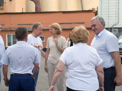 Министр сельского хозяйства России ознакомилась с инвестпроектами в Алейске и Целинном районе
