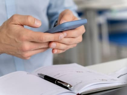Банки продолжают отменять комиссии за СБП-переводы
