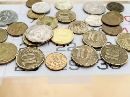 В Алтайском крае растет зарплата работников заводов