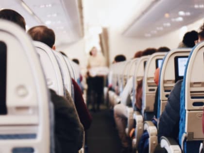 Снятый с рейса алтайский боец СВО&nbsp;захотел подать в суд на 