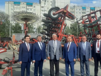 Делегация Республики Казахстан посетила производственные площадки барнаульской компании «Агроцентр»
