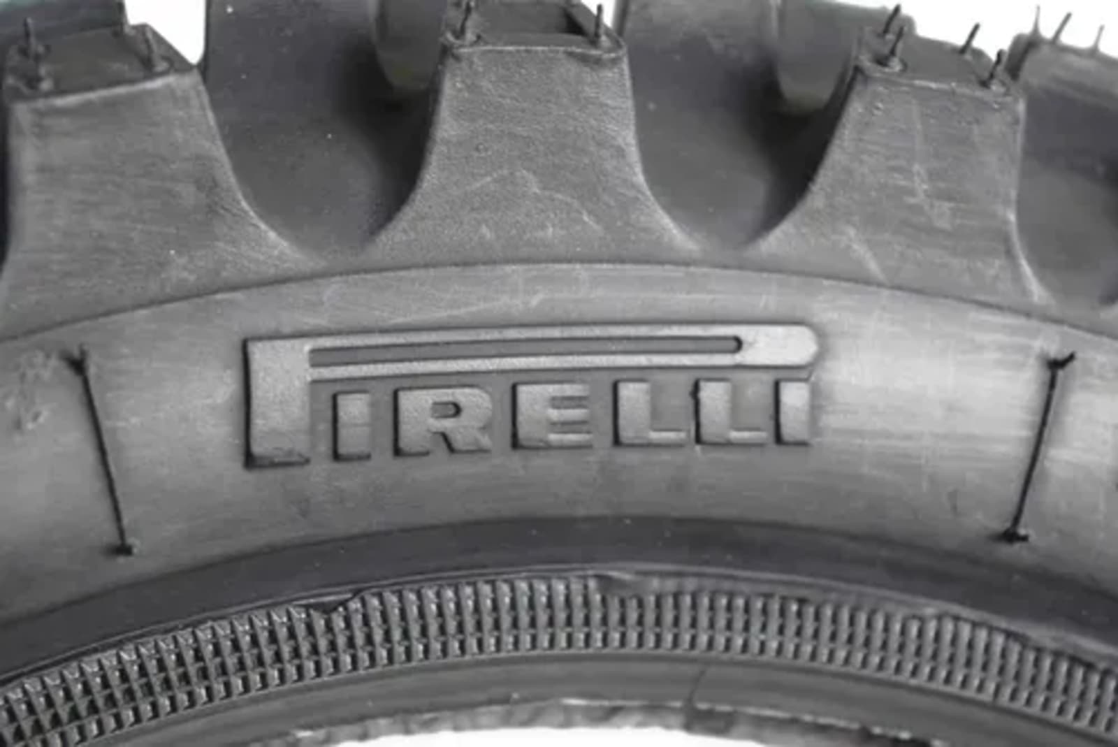 PIRELLI MX EXTRA J — foto 3