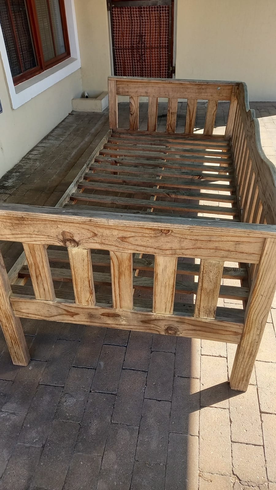 Slatted Back Panel Restoration - Step 7️⃣