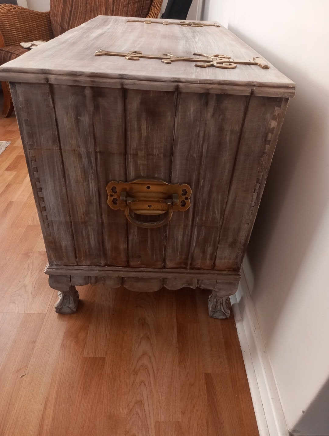 Chalk paint lime wash furniture refinishing