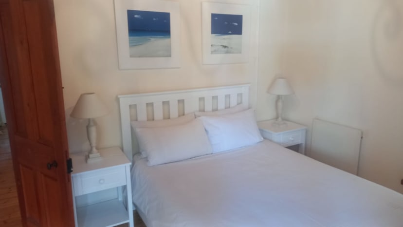 Bed frame with slatted headboard and matching nightstands