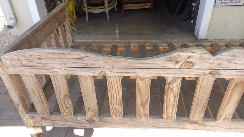 Footboard natural weathering
