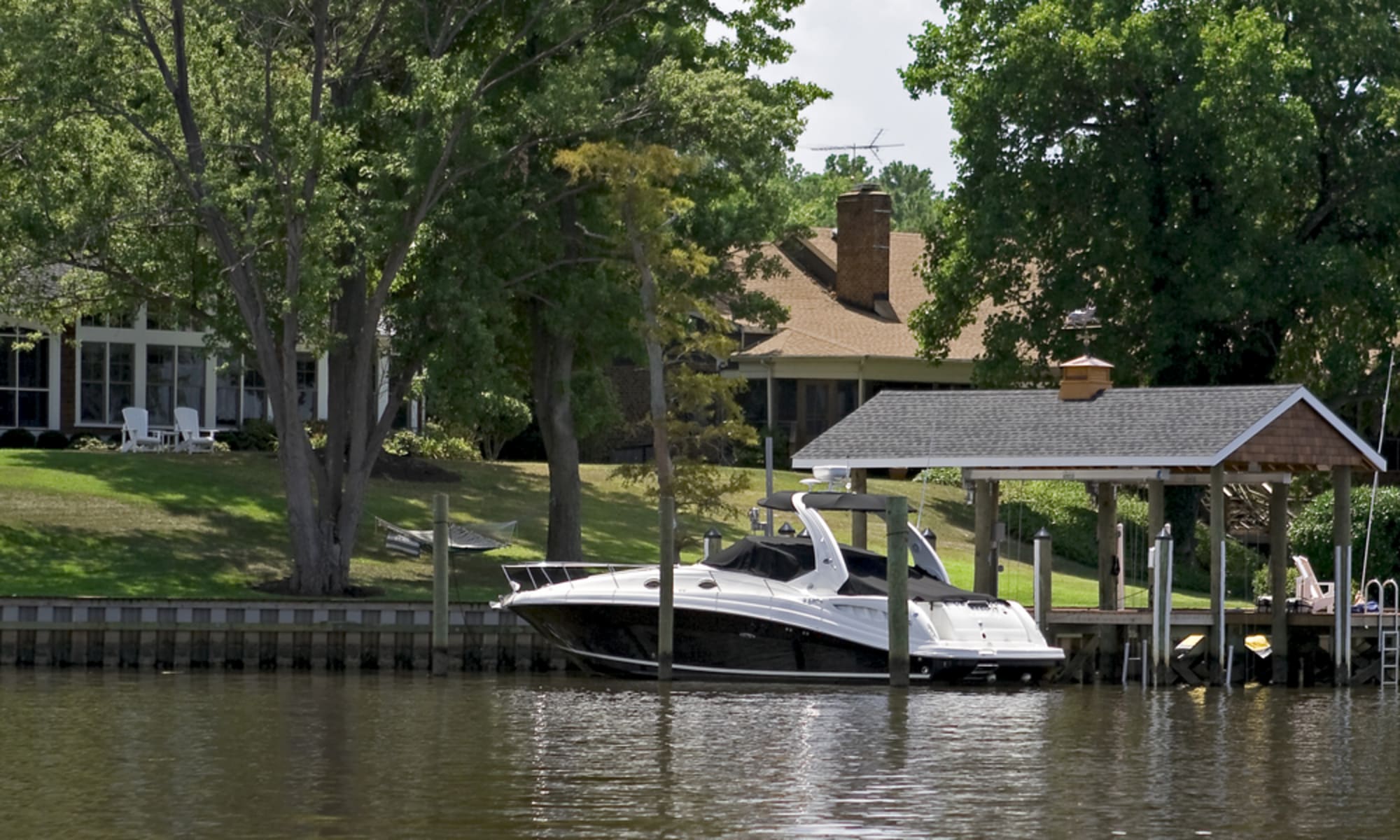 LAKE MINNETONKA LAKEFRONT