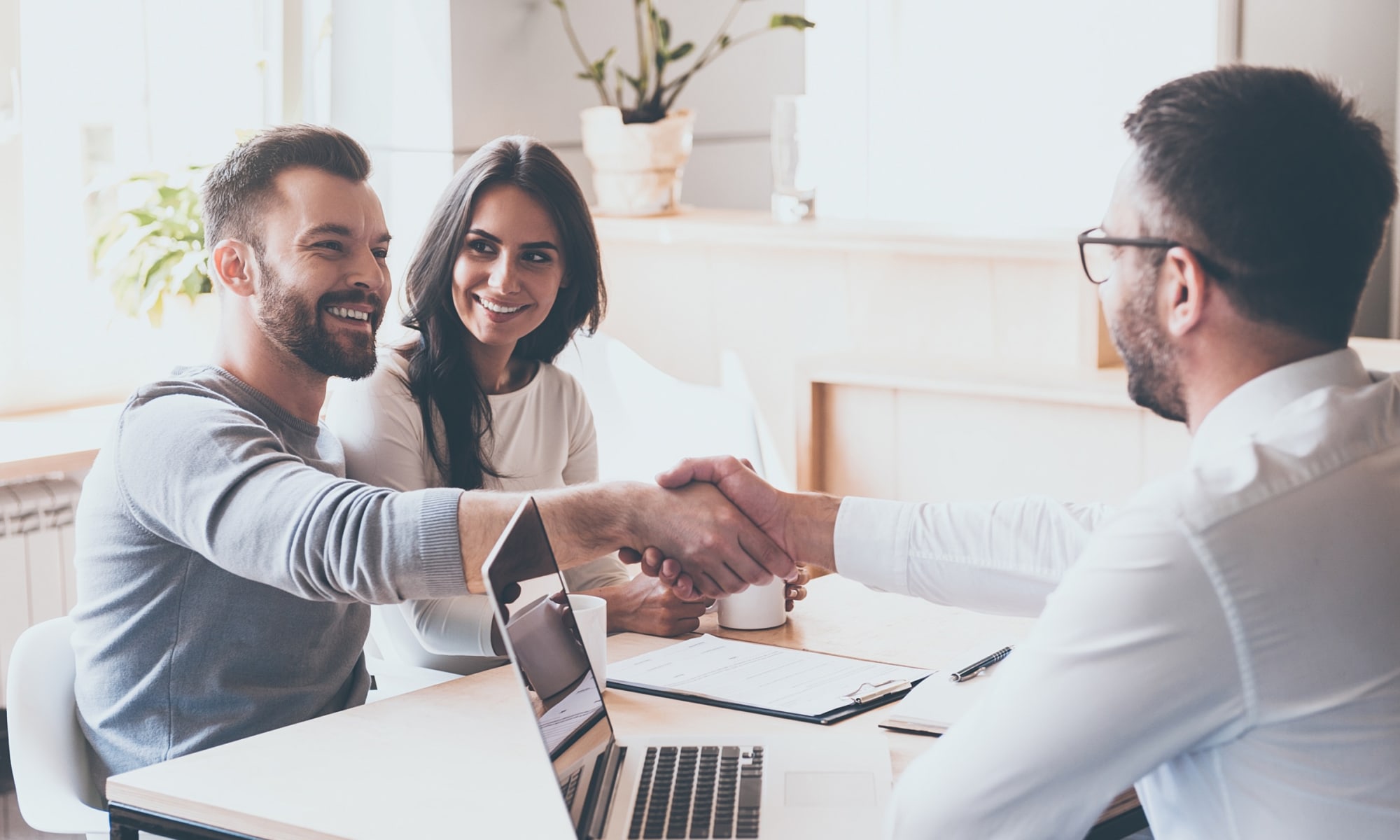 REAL AGENTS. REAL RESULTS.