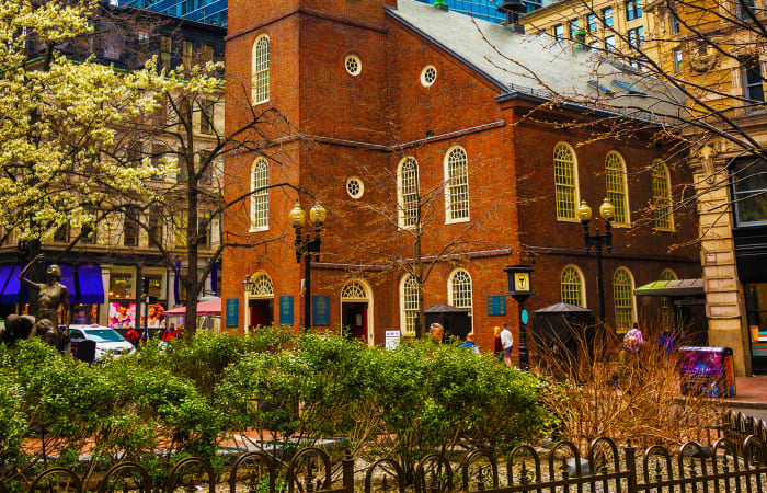 Boston, MA