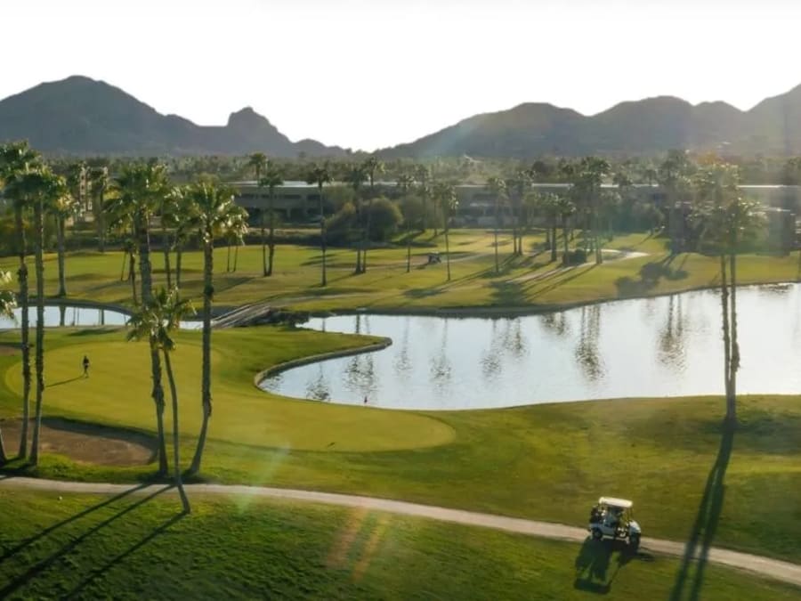 McCormick Ranch Golf Club course and surrounding community
