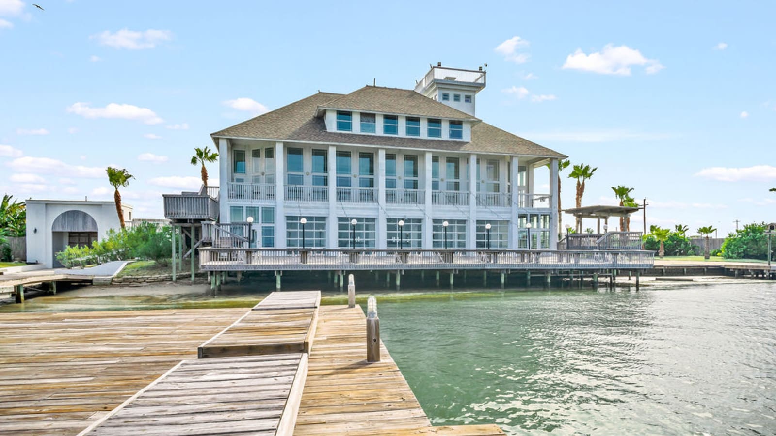 Dock house on the bay