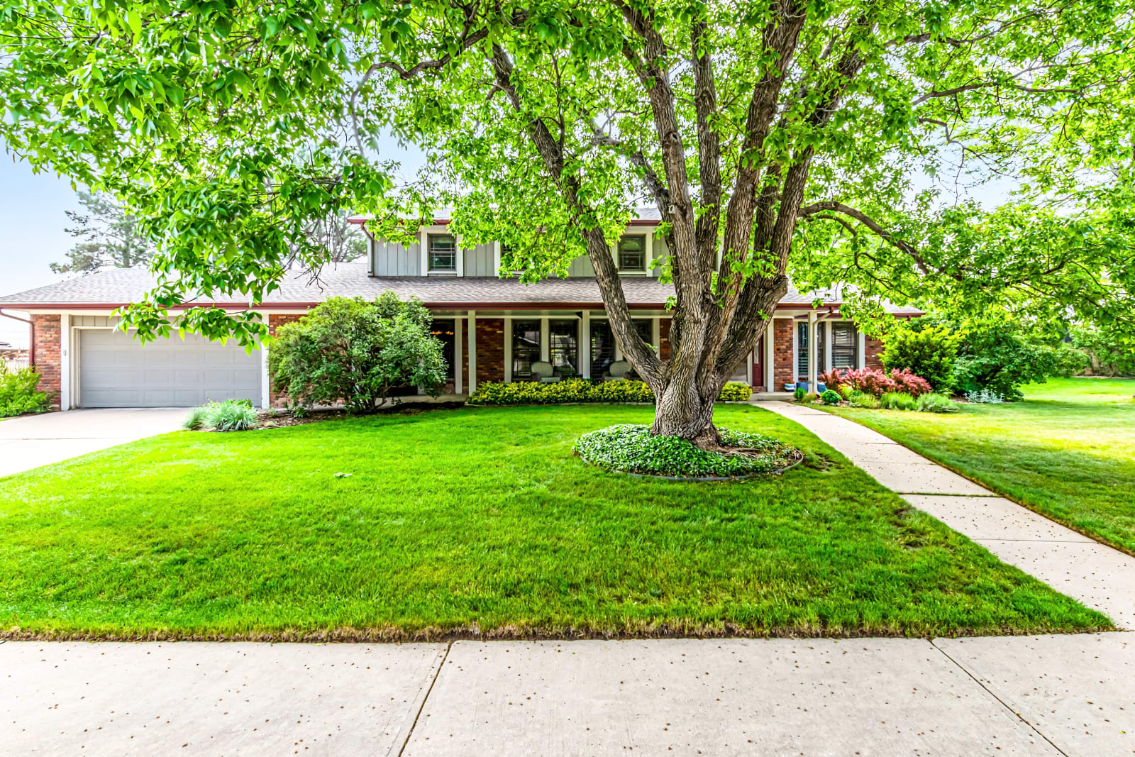 3720 S Willow Cir, Denver, CO 80237 photo 1