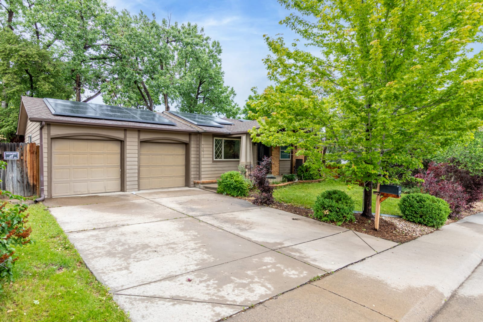 7579 Jay Ct, Arvada, CO 80003 photo 2