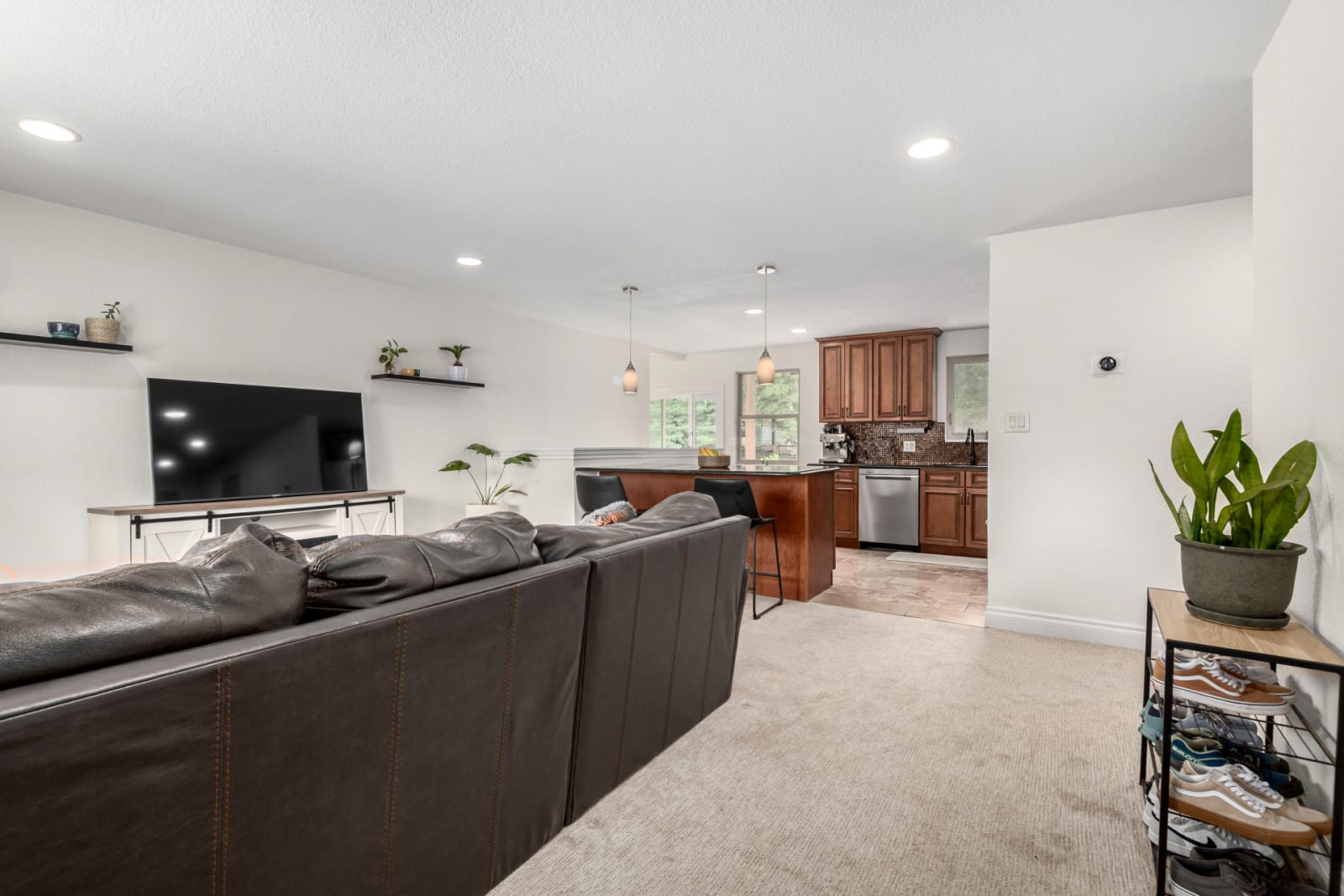 7579 Jay Ct, Arvada, CO 80003 photo 3