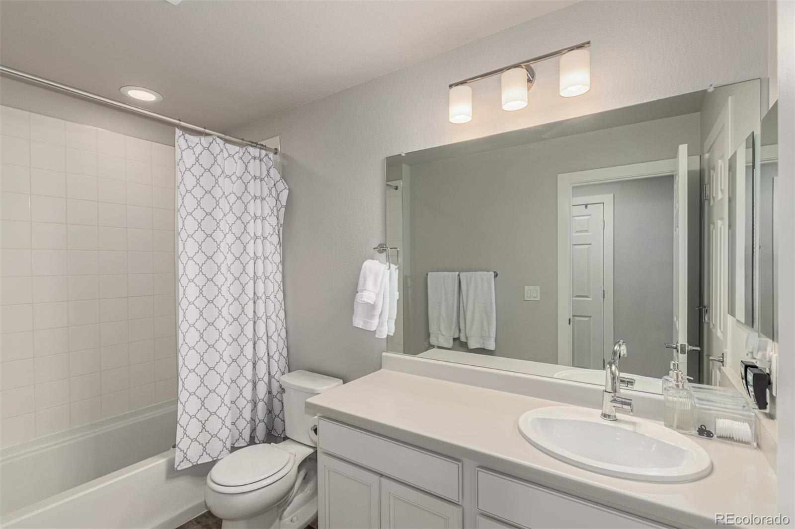 16252 E 47th Place, Denver, CO 80239 photo 13