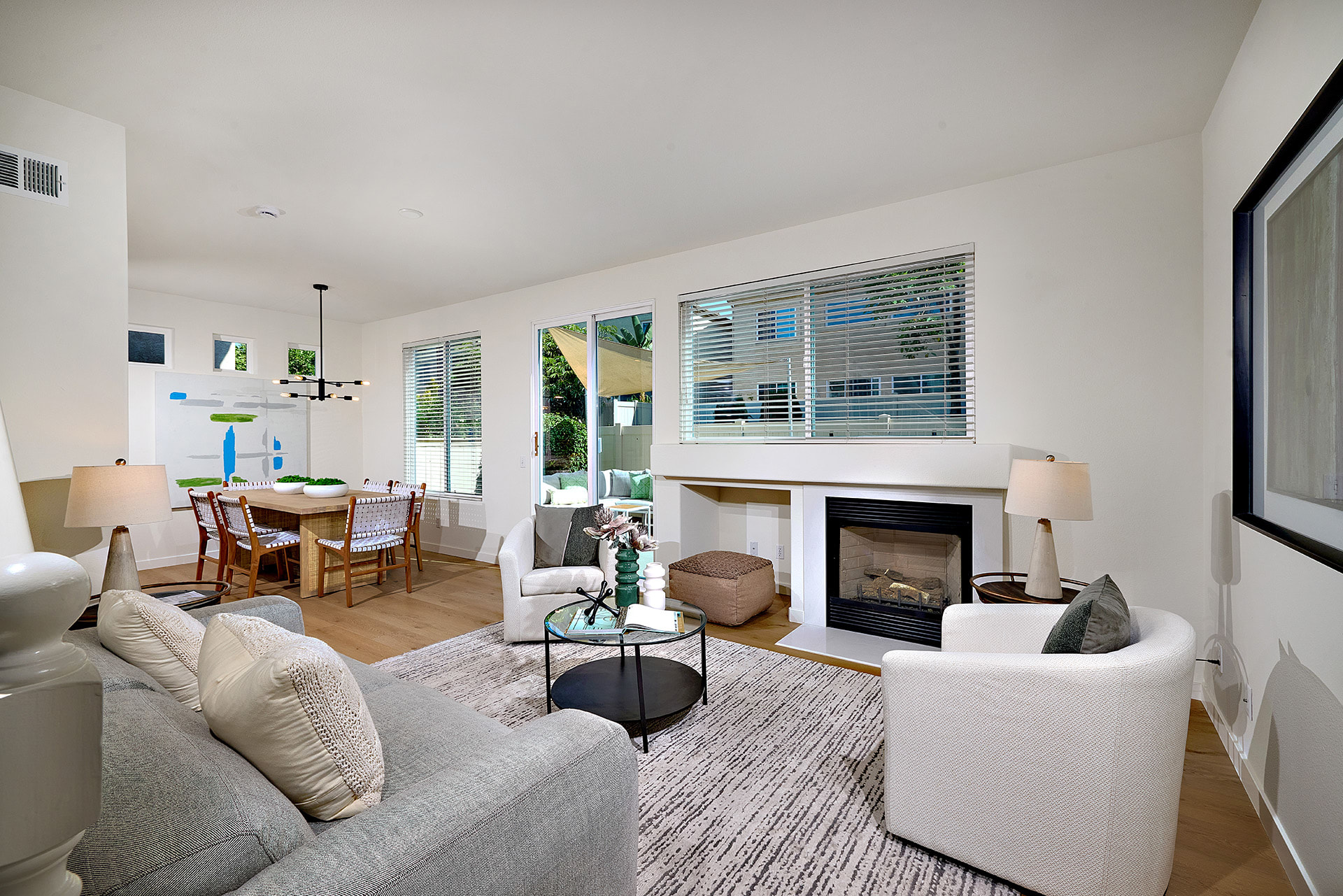 565 Summerholly Drive