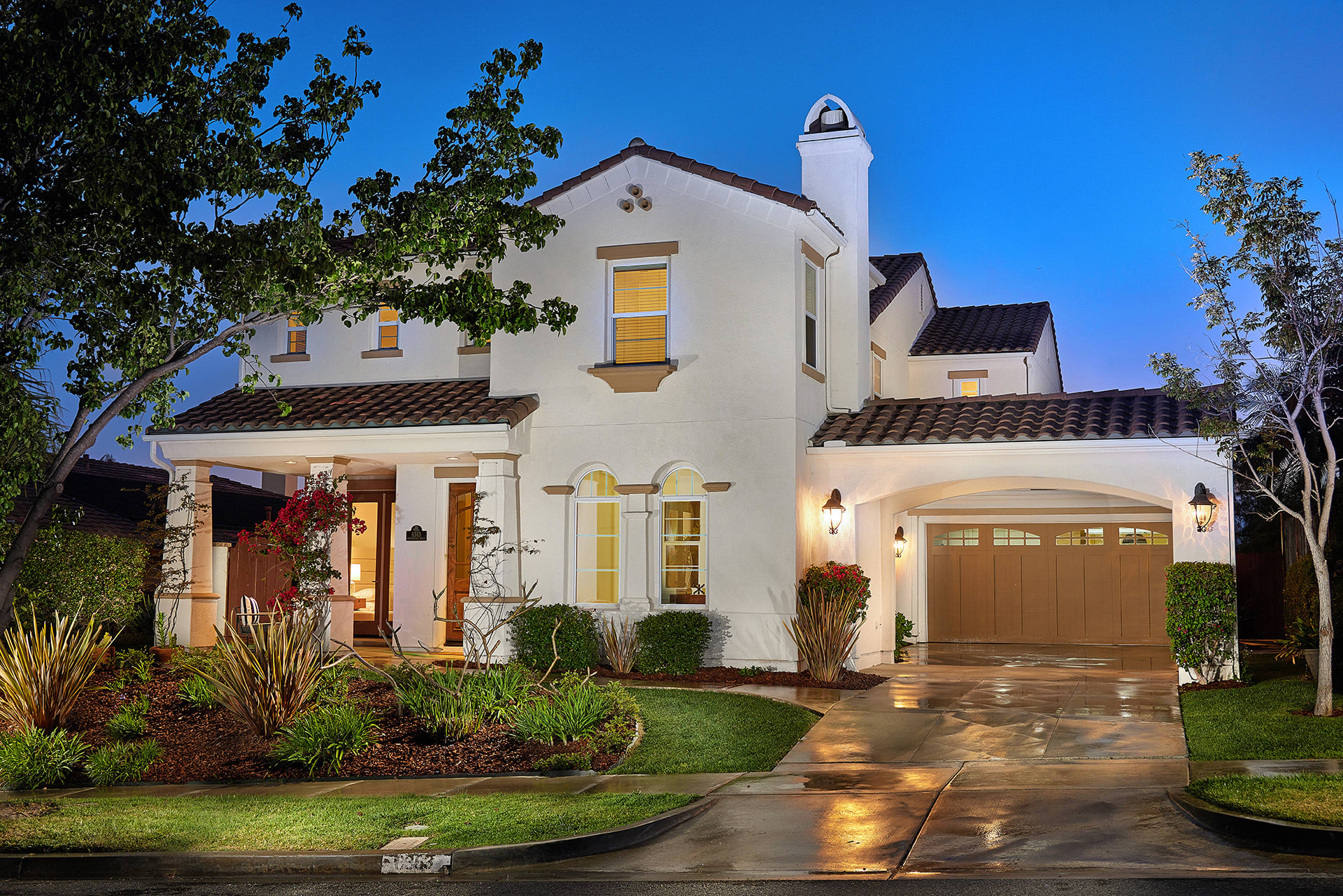 6363 Huntington Drive