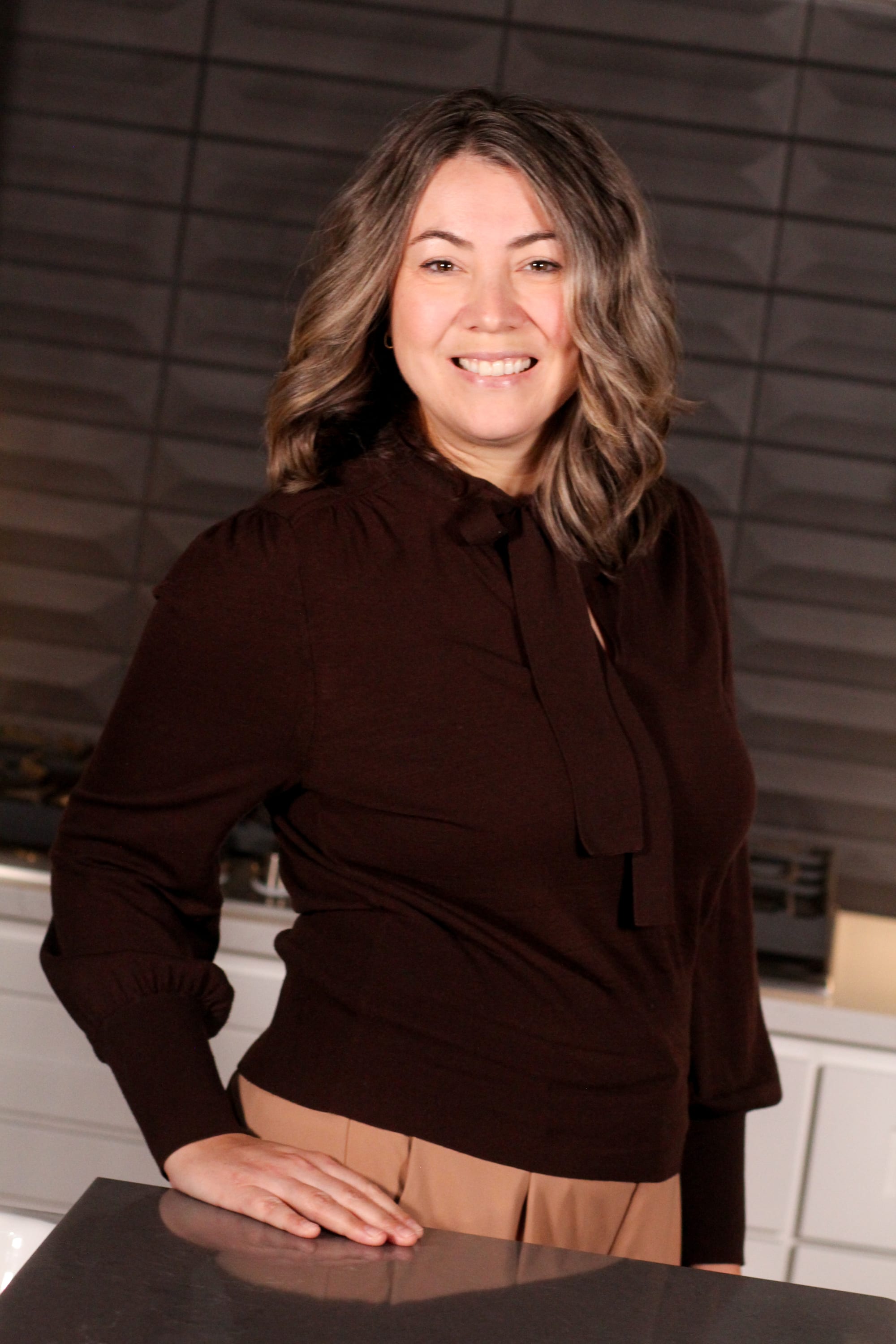 Adela Hollar