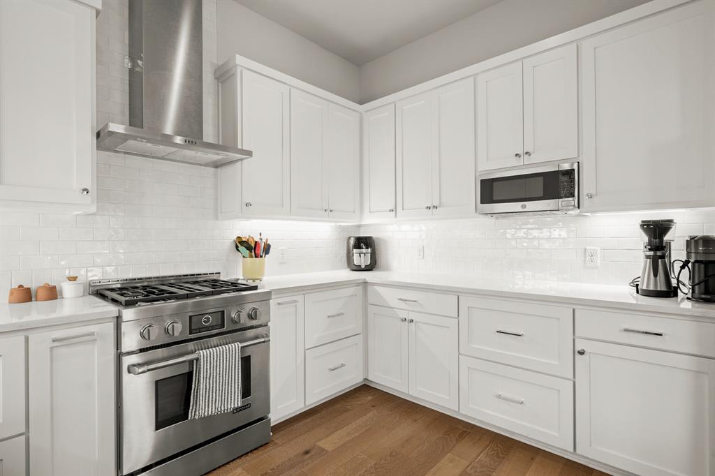 3115 Clawson Rd #301 photo 10