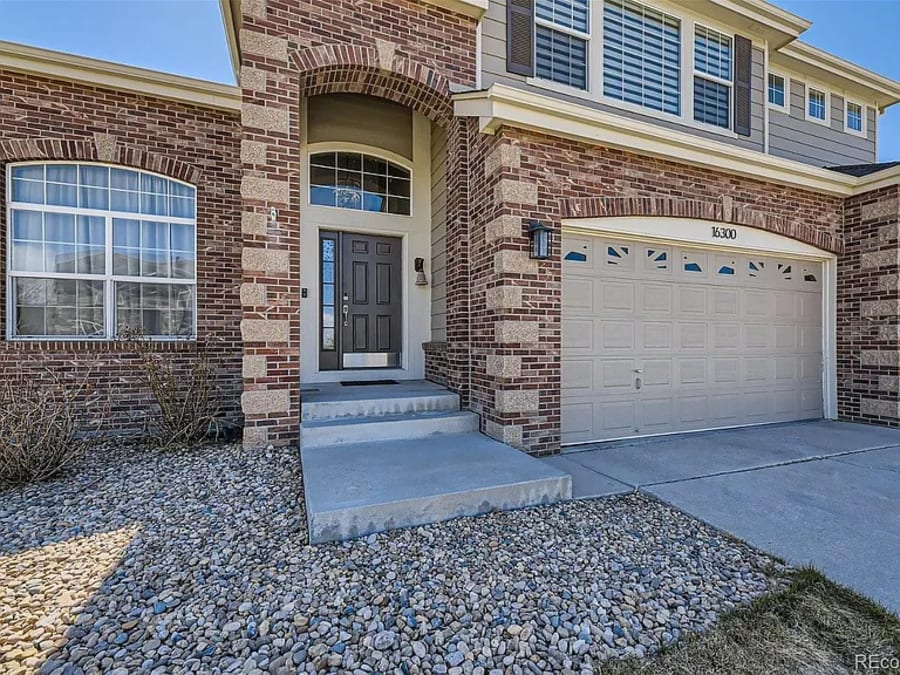 Professional listing photography by DAELUXE RE of a Denver-area home marketed by the team — portfolio image 12
