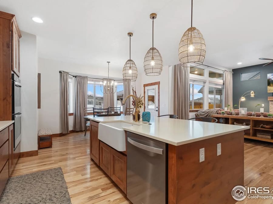Professional listing photography by DAELUXE RE of a Denver-area home marketed by the team — portfolio image 14