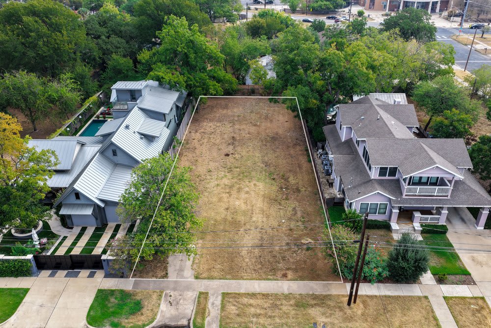 1173 San Bernard St + 1172 Angelina St, Austin, TX 78702 — photo 3