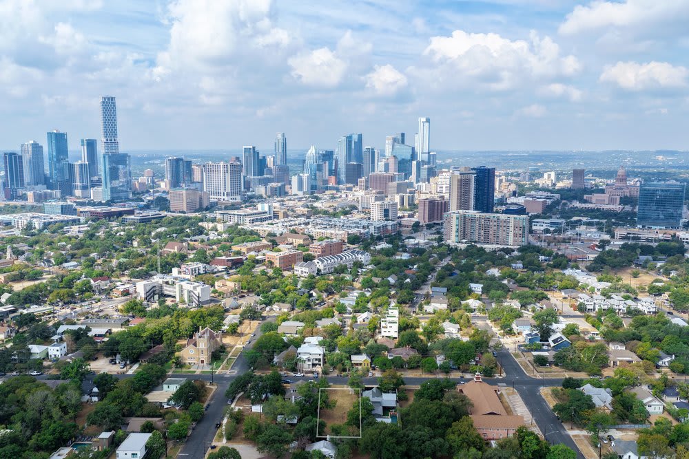 1173 San Bernard St + 1172 Angelina St, Austin, TX 78702 — exterior