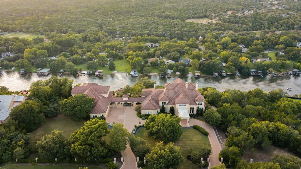 96 Pascal Ln, Austin, TX 78746 — exterior