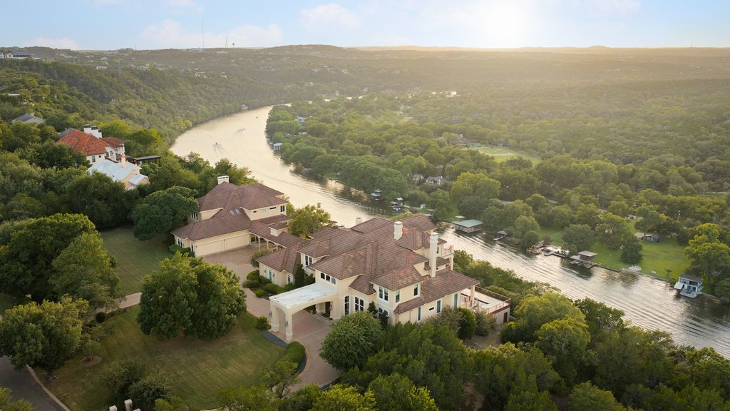 96 Pascal Ln, Austin, TX 78746 — photo 2