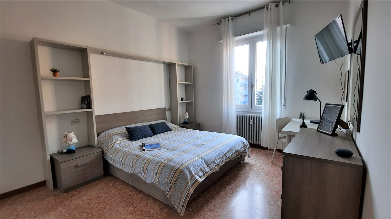 Stanza 14.3 — Singola con letto grande
