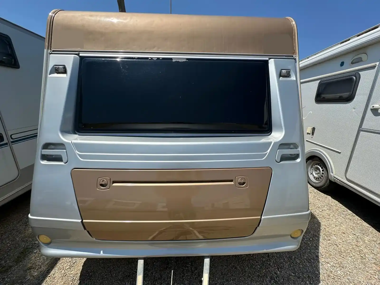 Dorada - Caravana de alquiler en Campings de Tarragona 4 personas