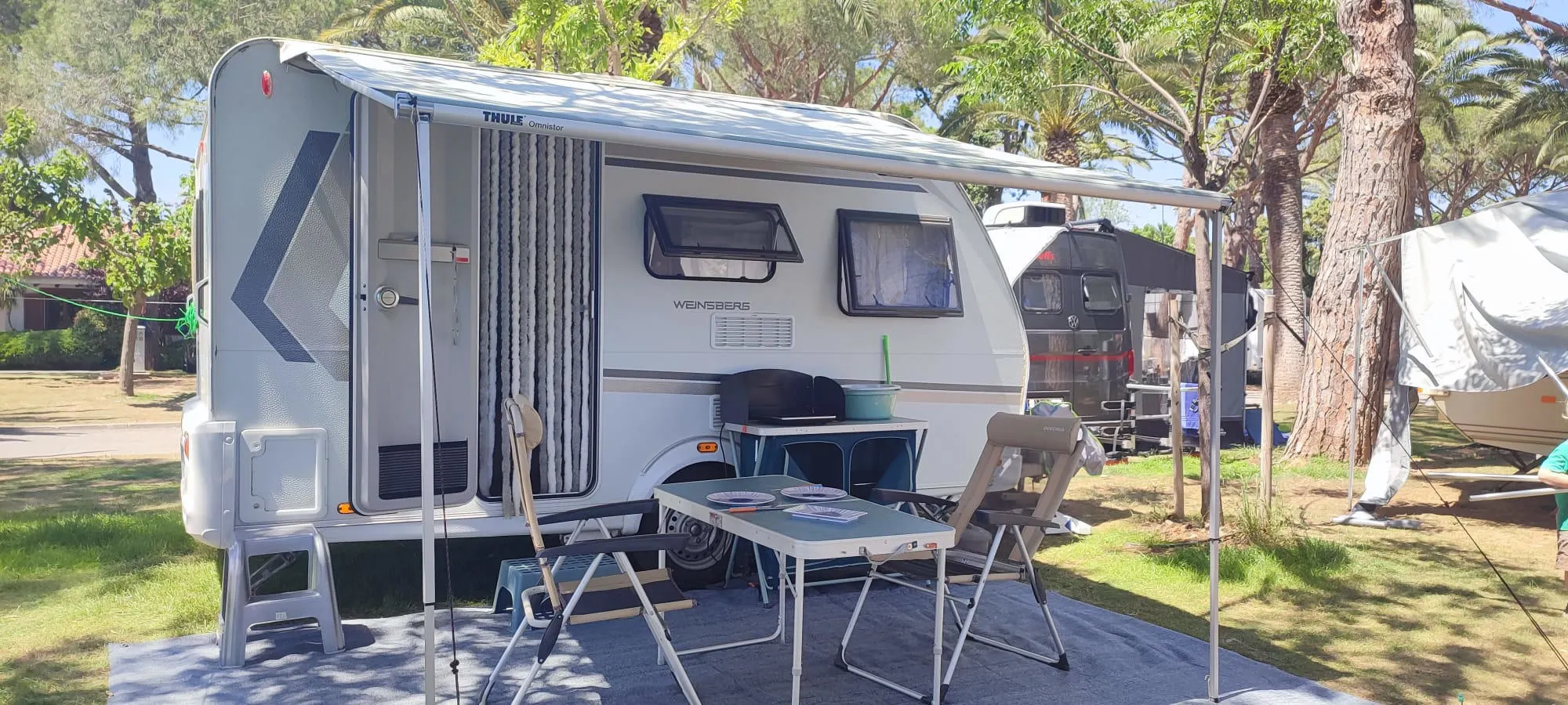 Weinsberg 390. Caravana nueva zona Tarragona. Ideal parejas.
