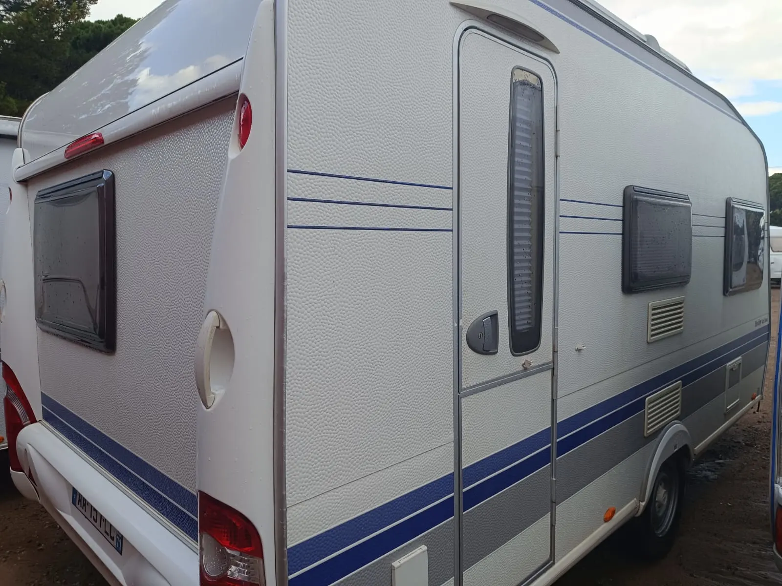 HOBBY SYLVESTRE 15-Caravana de alquiler en Campings de Tarragona 4 personas