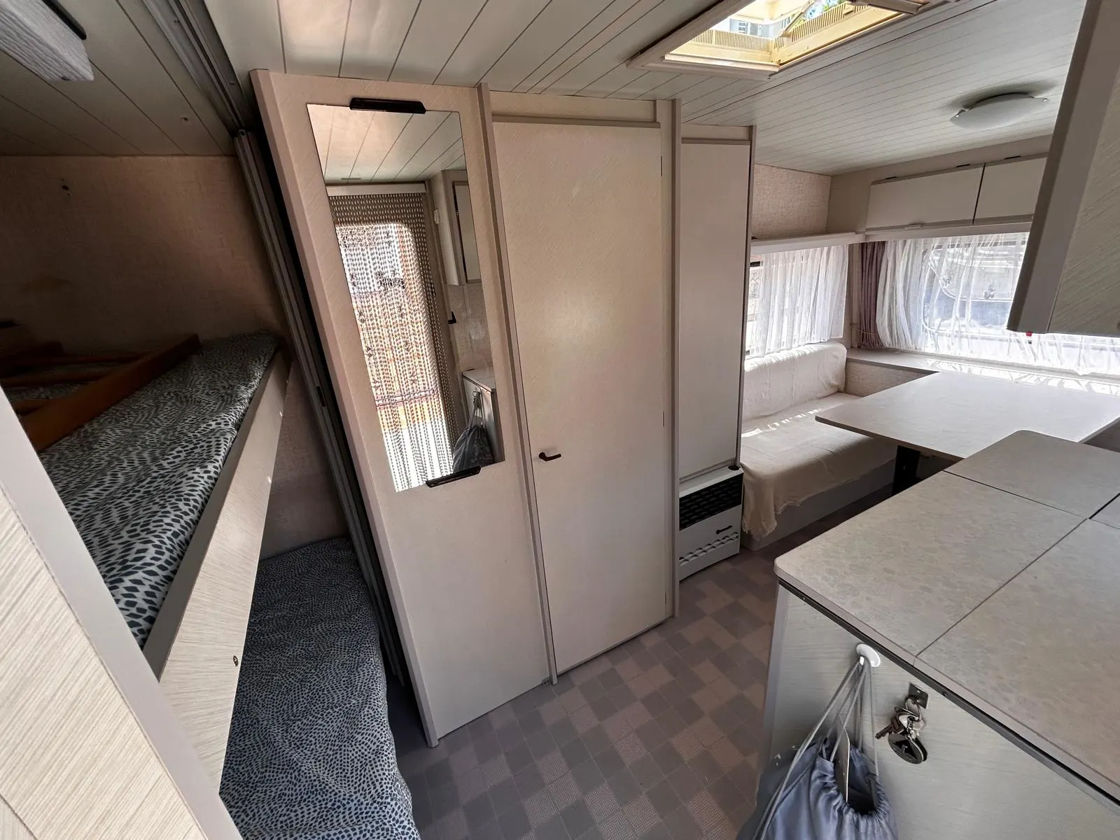 Alquilar Caravana 4 plazas en Camping La Marina, Alannia y Más