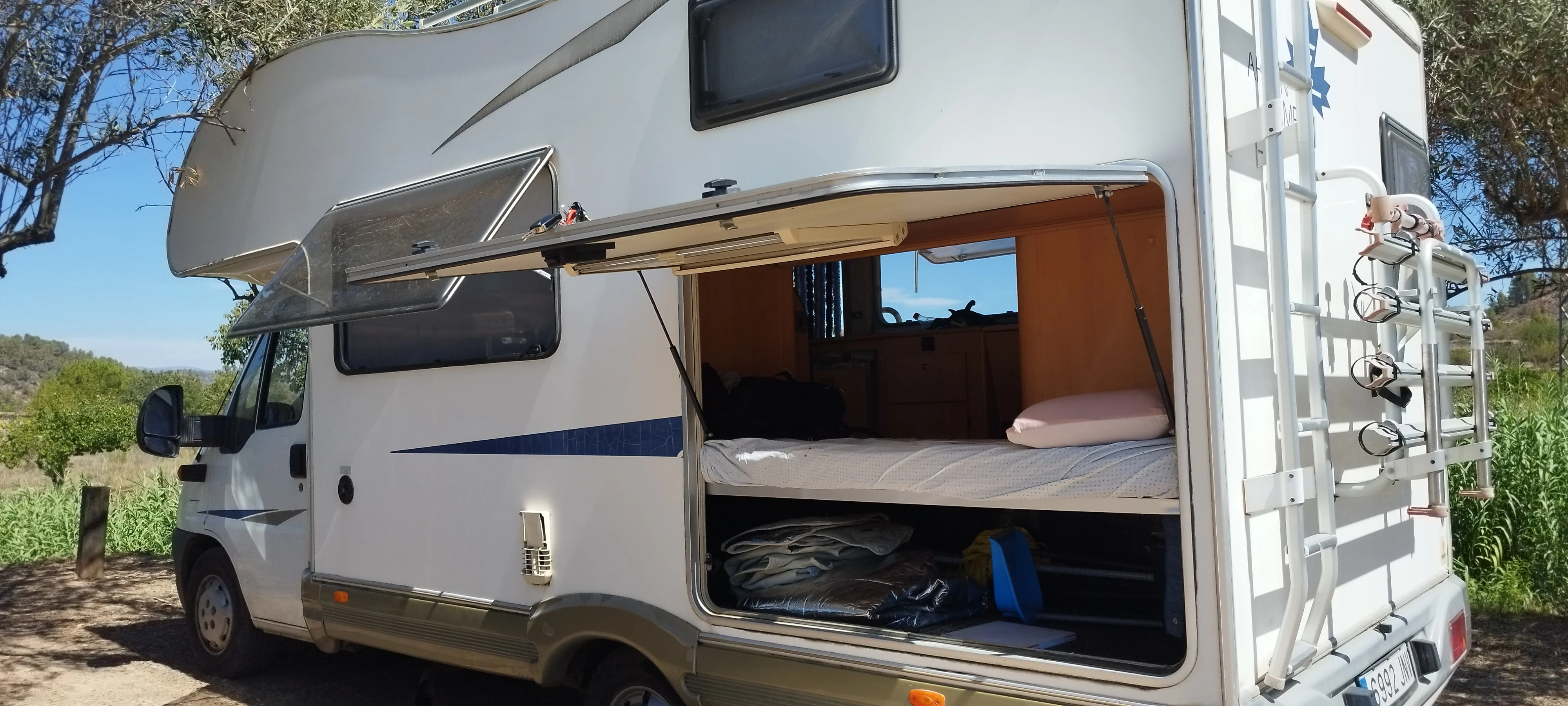 Alquiler de Autocaravana 6 plazas en Campings de Benidorm
