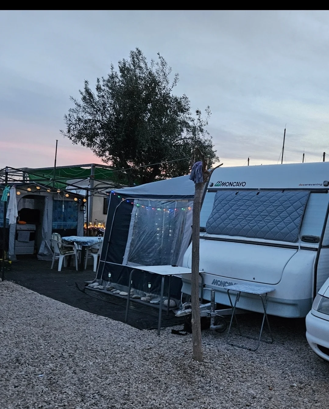 Alquiler Caravana reformada hasta 4 personas campings Alicante