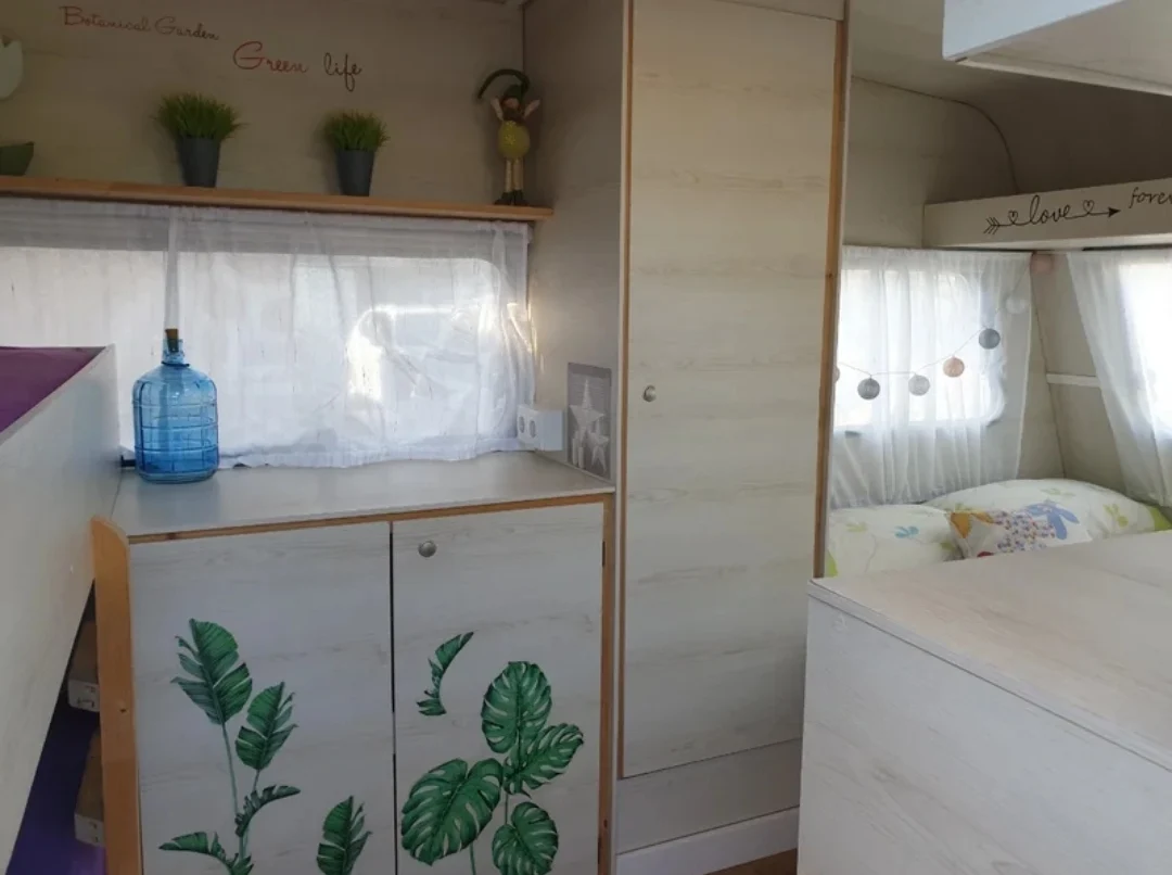 Alquiler Caravana reformada hasta 4 personas campings Alicante