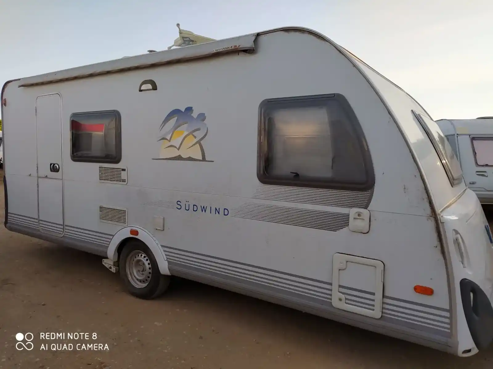 KNAUS CHE-Alquiler Caravanas Campings Tarragona 6 personas