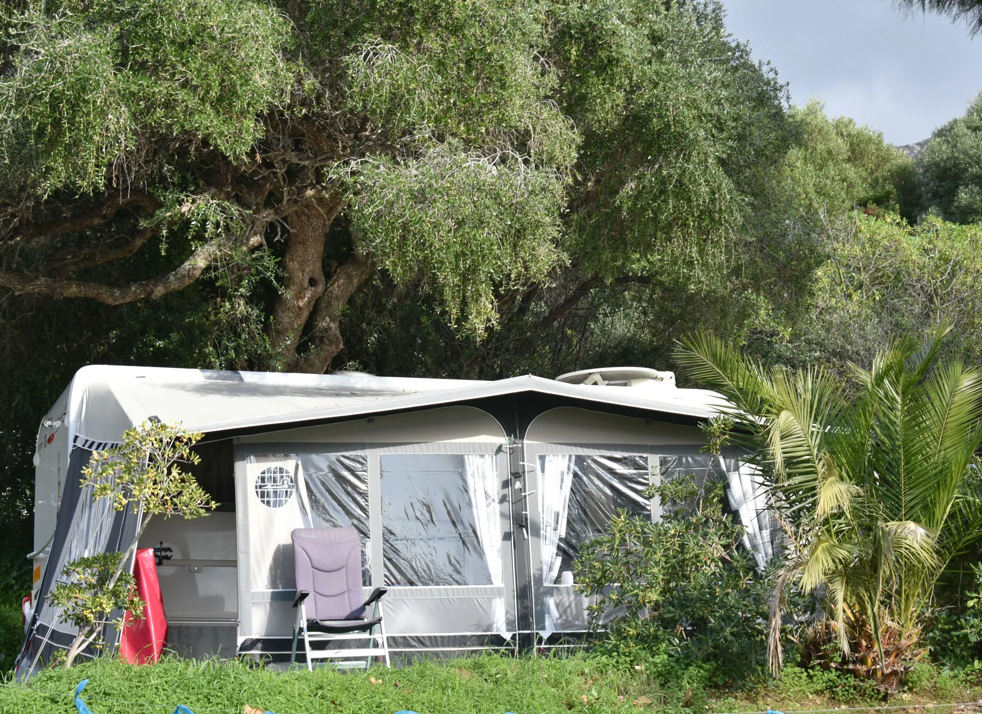 Una Caravana instalada de forma permanente en el camping