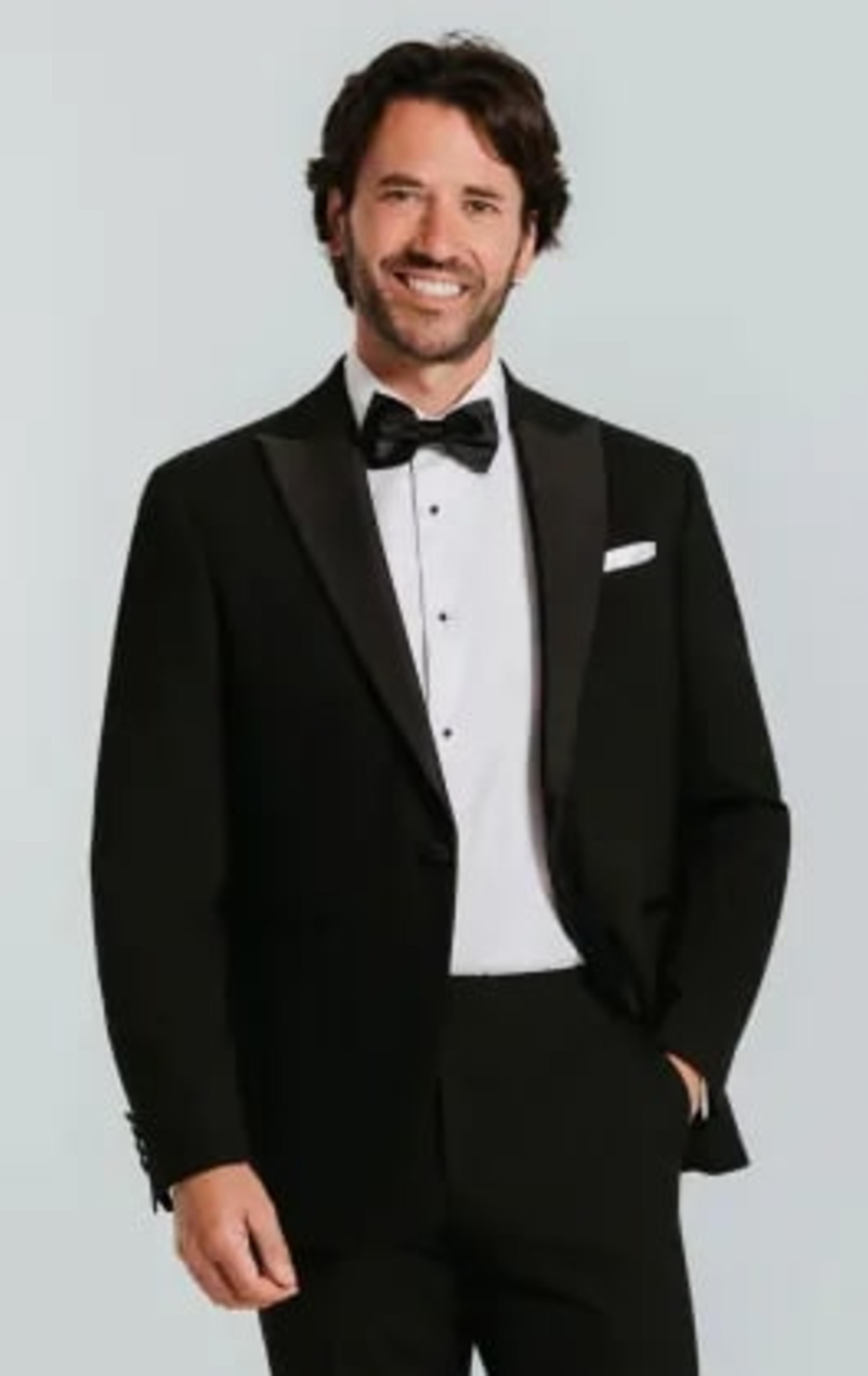 Dobell Black Slim-Fit Tuxedo with Peak Lapel thumbnail 2