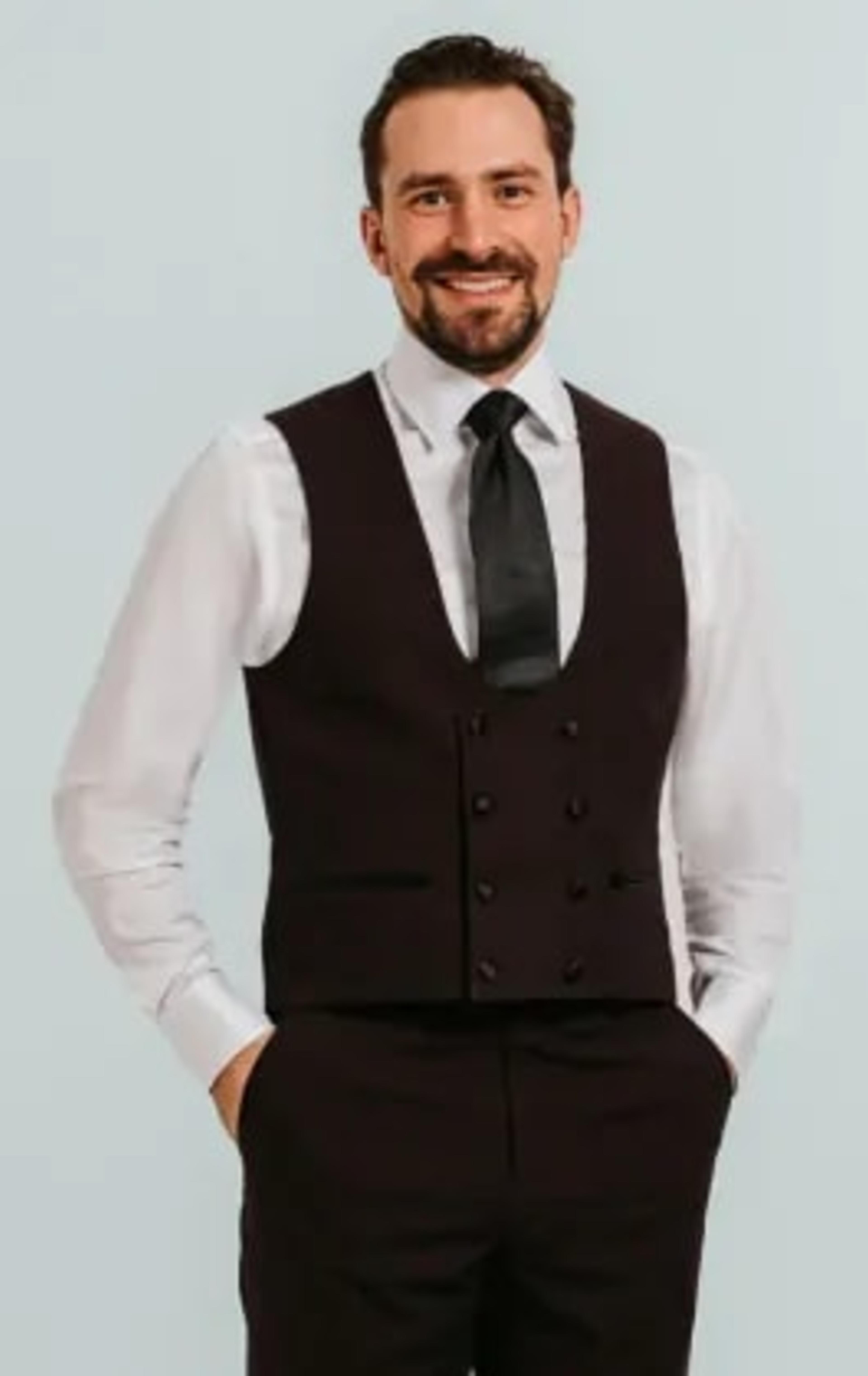 Dobell Burgundy 3 Piece Tuxedo with Peak Lapel thumbnail 9