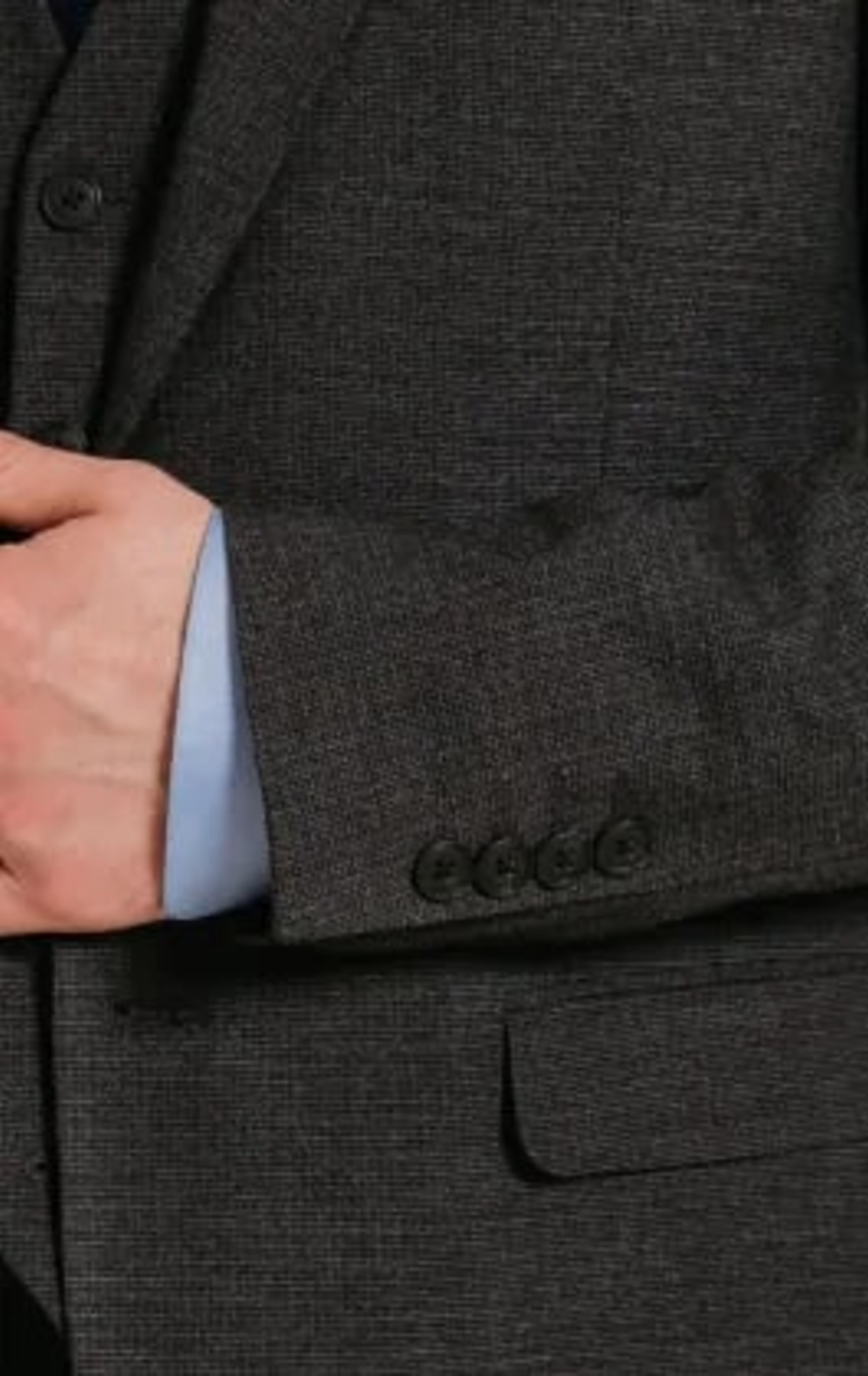 Dobell Charcoal Suit thumbnail 5