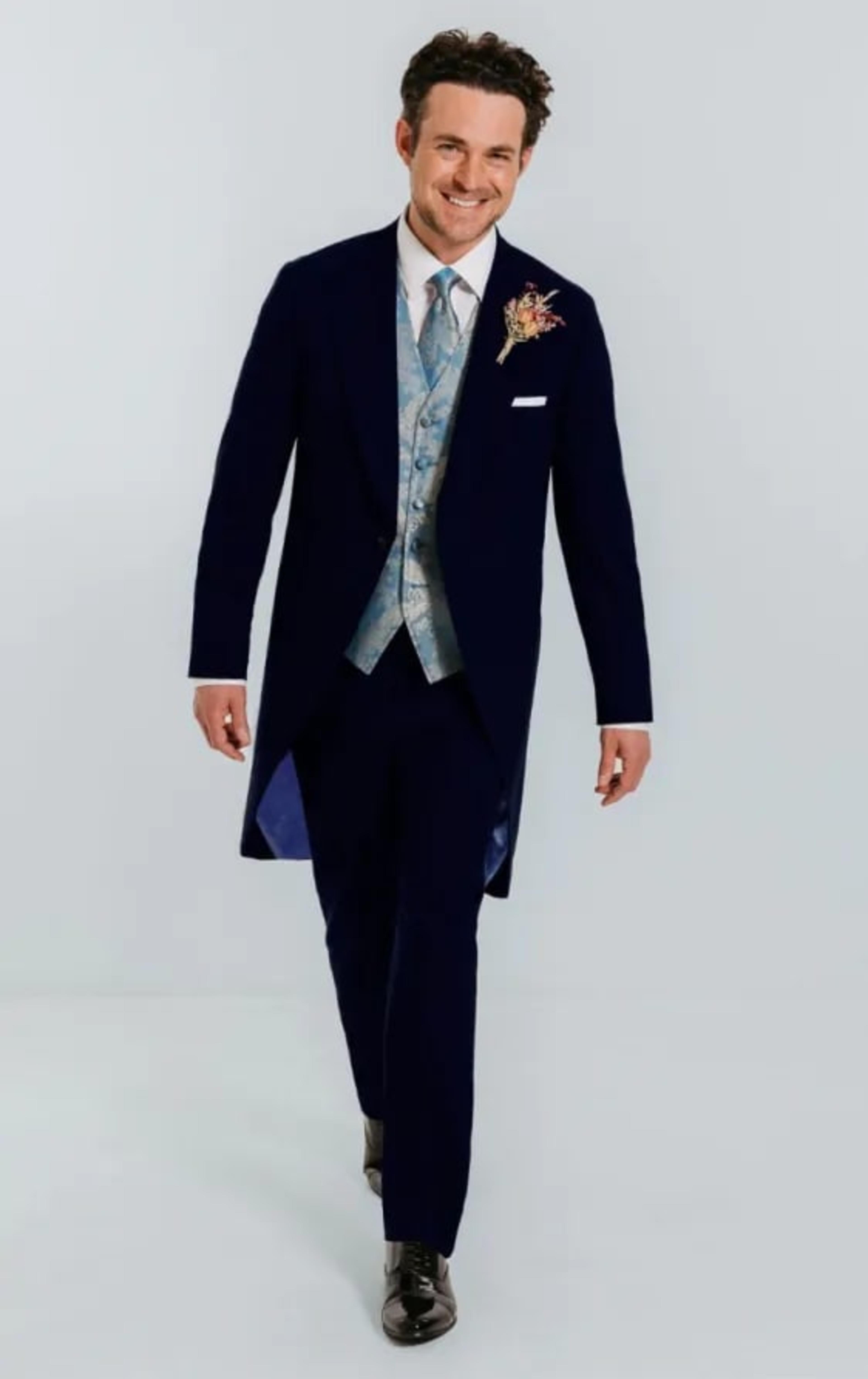 Dobell Duck Egg Blue Paisley Waistcoat thumbnail 7