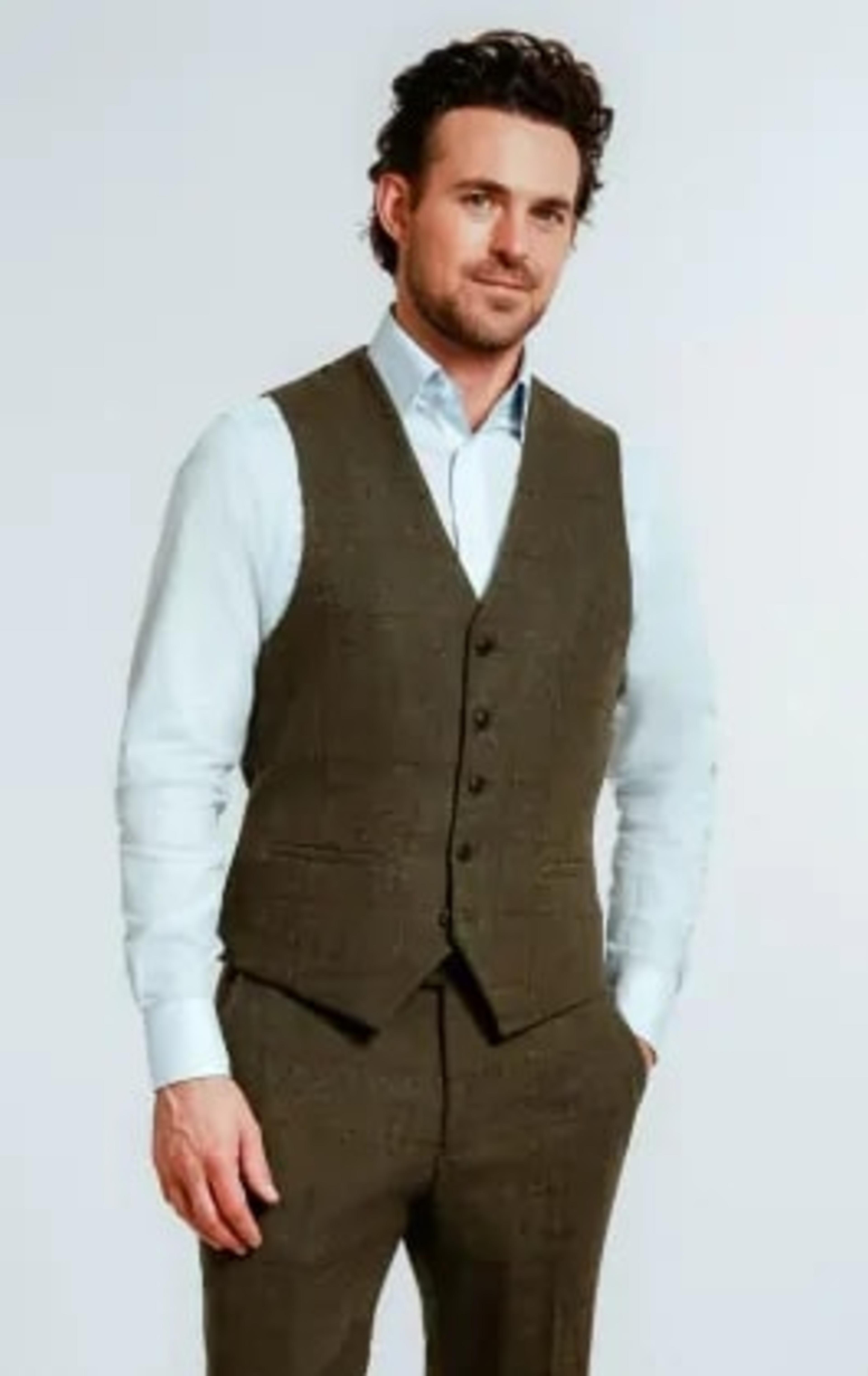 Dobell Green Windowpane Check Tweed Jacket thumbnail 8